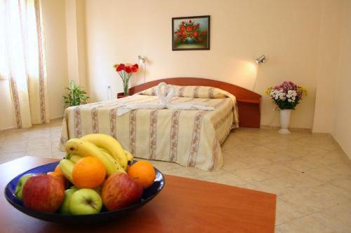 Hotel Focus Warna Zewnętrze zdjęcie